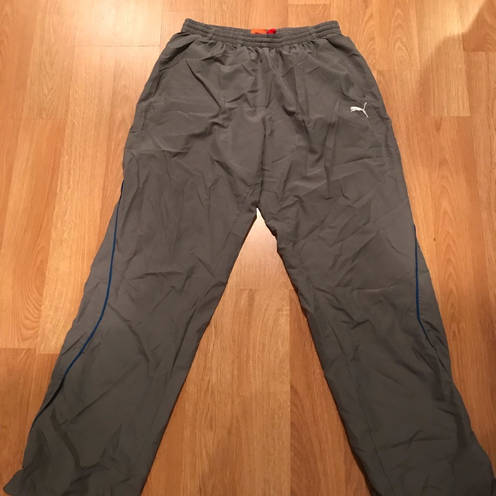 Men’s Puma track pants